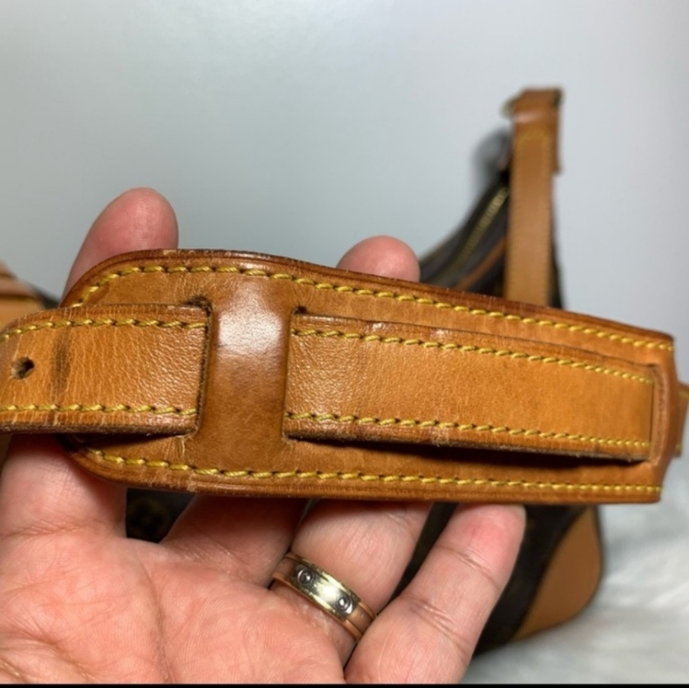 Authentic Louis Vuitton Boulogne 30 - Picture 3 of 13